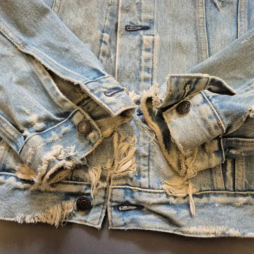 [BUNJANG] Denim &amp; Supply Distressed Denim Jacket / L>데님앤서플라이 디스트레스드 데님 자켓