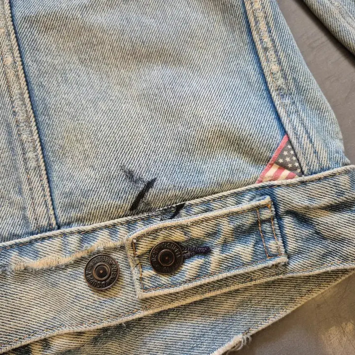 [BUNJANG] Denim &amp; Supply Distressed Denim Jacket / L>데님앤서플라이 디스트레스드 데님 자켓