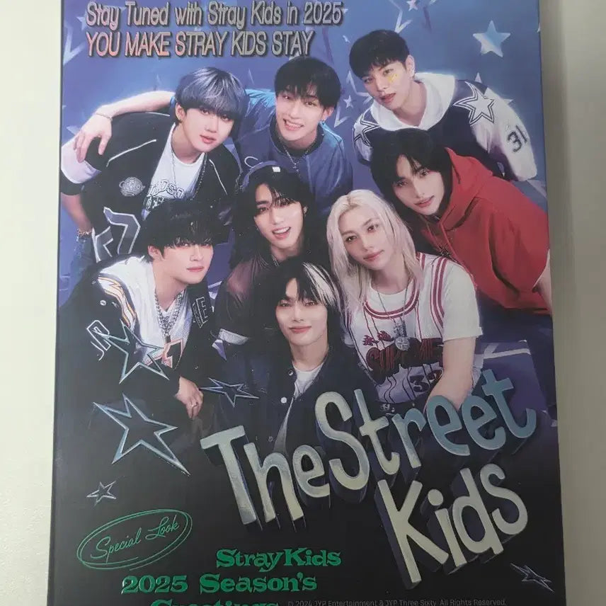 [SOLD OUT] 스트레이키즈 2025 시즌그리팅 The Street Kids (개봉)