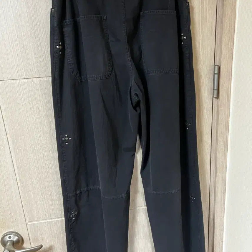 [BUNJANG] Polytelu 1011 Goshima Pants Charcoal / [4] 폴리테루 1011 고시마 팬츠 리벳 플라워 빈티지 차콜