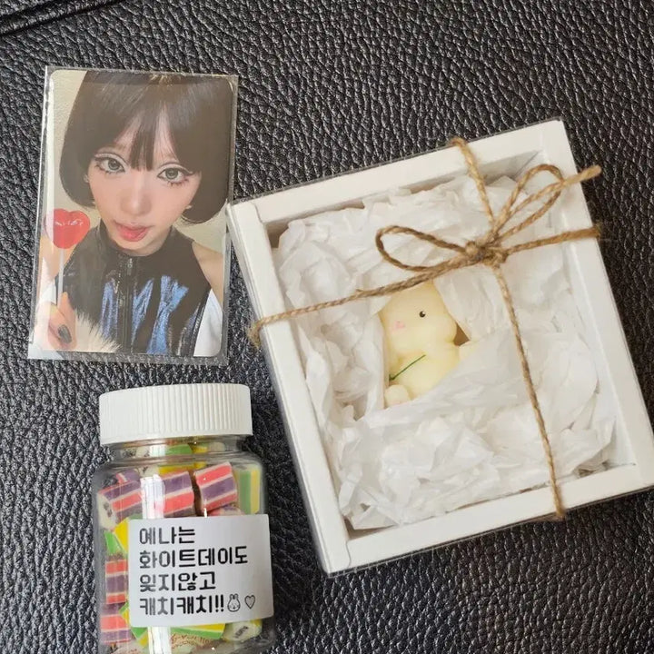 [BUNJANG] Yena Photocard, Aroma Candle / 예나 공방포카 설탕, 아로마 캔들