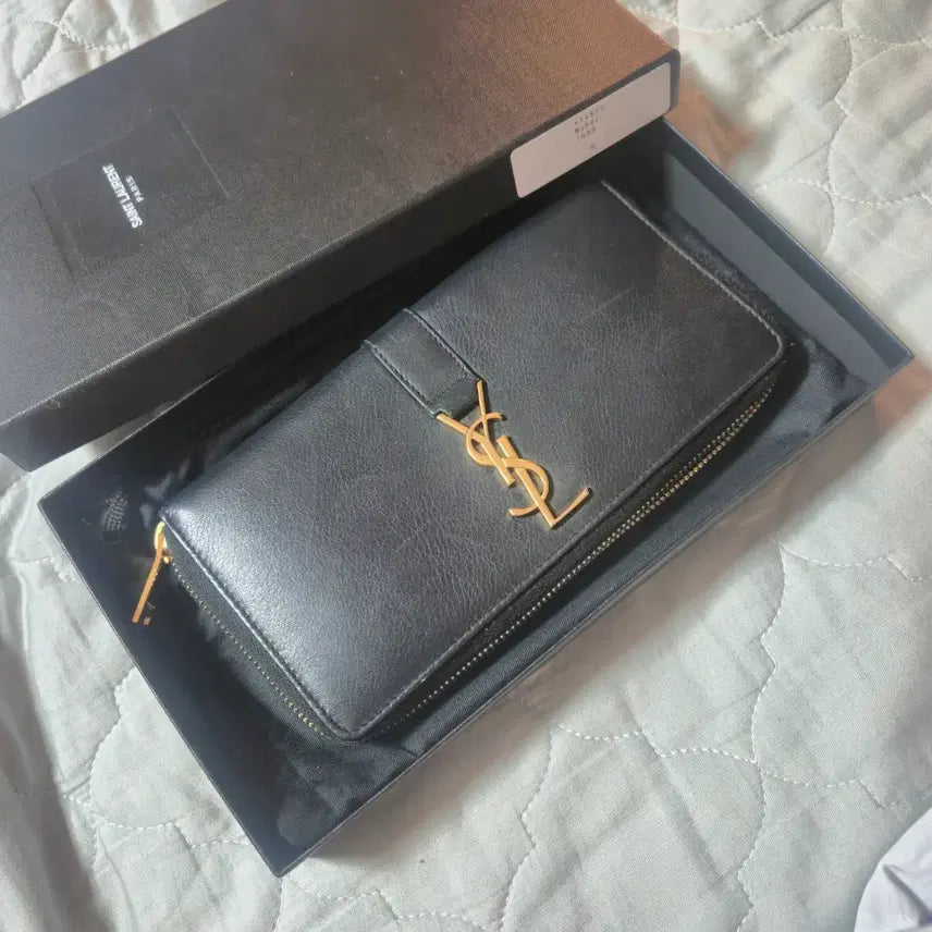 [BUNJANG] Saint Laurent Cassandra Zip Around Long Wallet / 입생로랑 금장 지퍼돌이 장지갑