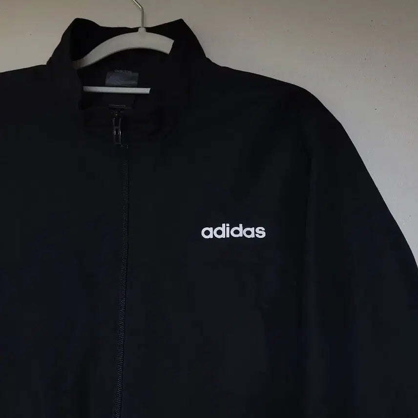 [SOLD OUT] 아디다스 기능성 집업 자켓 (사이즈105/XL)