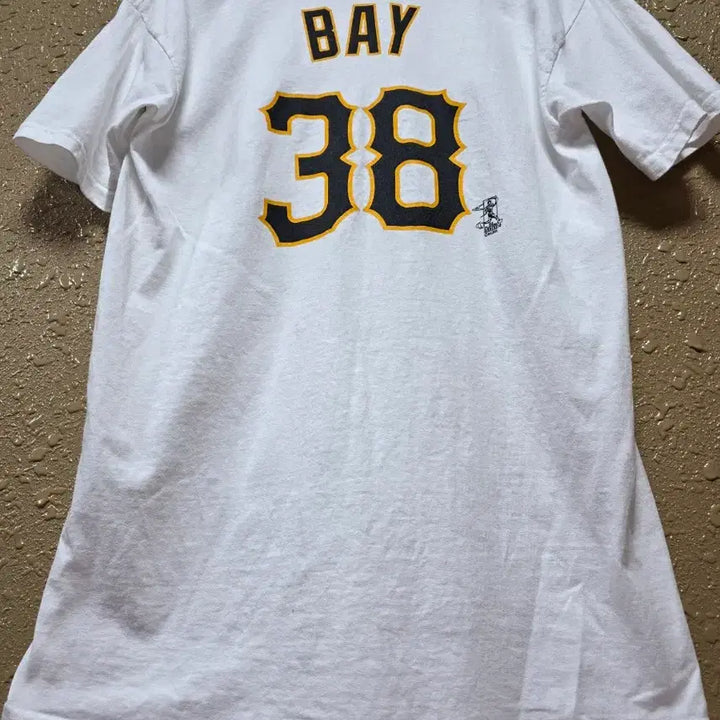 [BUNJANG] Pittsburgh Pirates White T-Shirt / 피츠버그 파이어리츠 화이트 티셔츠