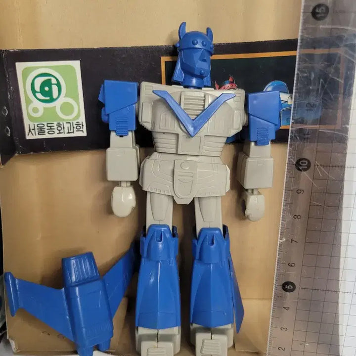 [BUNJANG] Robot Taekwon V Seoul Donghwa Classic Plastic Model Kit / 로보트 태권V 서울동화 고전프라 부품하나 없음.