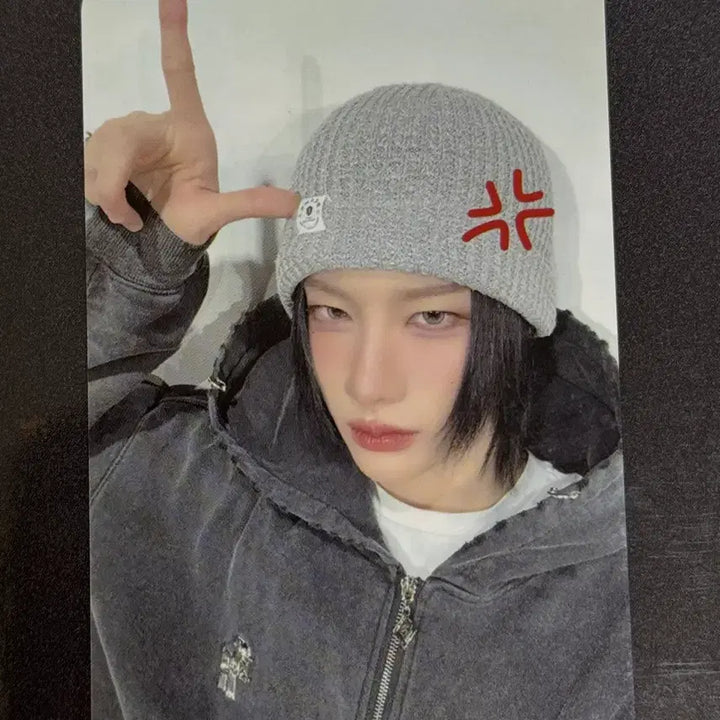 [BUNJANG] XLOV Louis POB Photocard / 엑스러브 (XLOV) 루이 미공포 포카