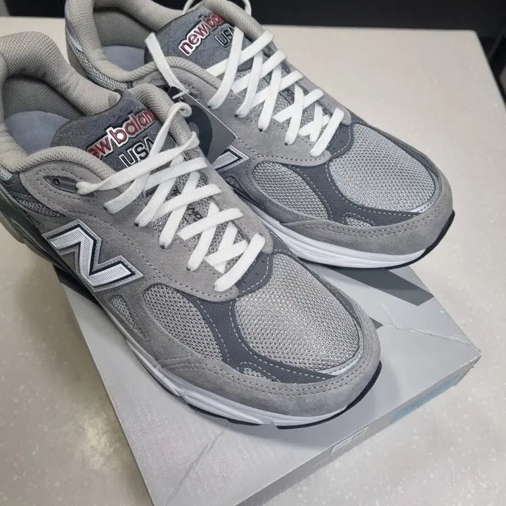 [BUNJANG] New Balance 990v3 Gray Sneakers / 뉴발란스 990v3 그레이 [260]