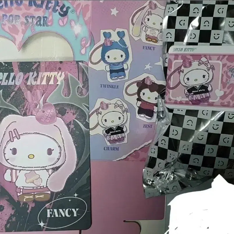 [BUNJANG] Miniso Sanrio Pop Star Hello Kitty Charm Keychain (Sealed) / [미개봉] 미니소 산리오 팝스타 헬로키티 키링 키부부 참 키링