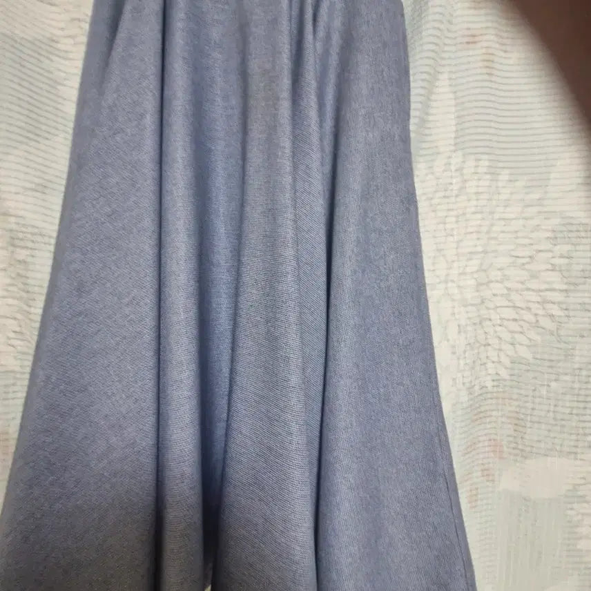 [SOLD OUT] 청색 A라인 원피스  360도 후리아