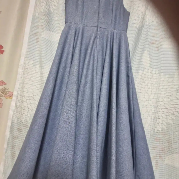 [SOLD OUT] 청색 A라인 원피스  360도 후리아