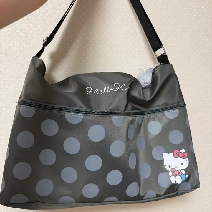 [BUNJANG] Sanrio Hello Kitty Limited Edition Bag Set / 산리오 헬로키티 한정판 가방세트