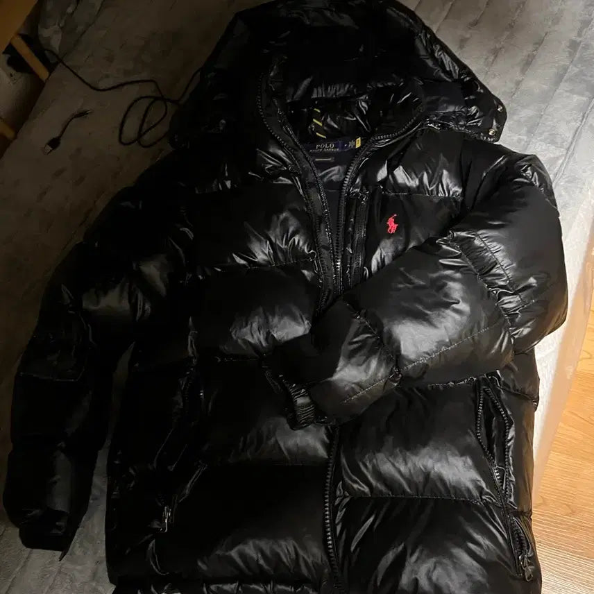 [BUNJANG] Polo Ralph Lauren Black Glossy Puffer Jacket / 폴로 랄프로렌 블랙 유광패딩