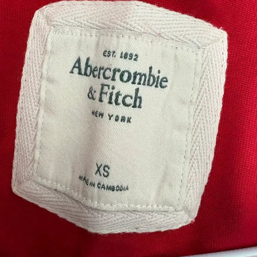 [BUNJANG] Abercrombie Red V-neck Short Sleeve T-shirt / 아베크롬비 레드 V넥 반팔 티셔츠 XS