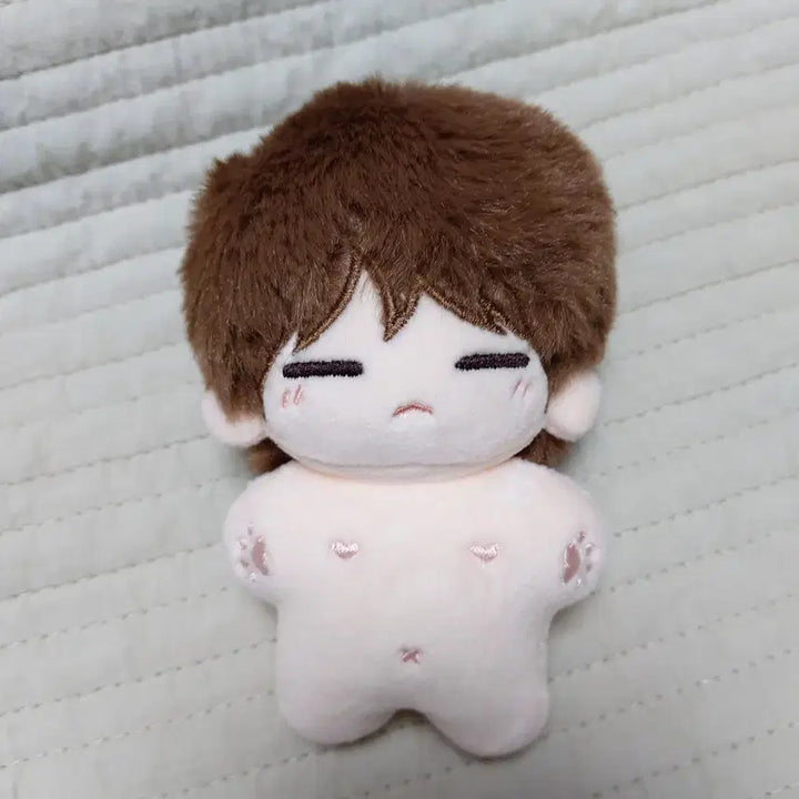 [BUNJANG] Infinite Sungkyu 10cm Doll / 인피니트 성규 김성규 인형 10cm 양도