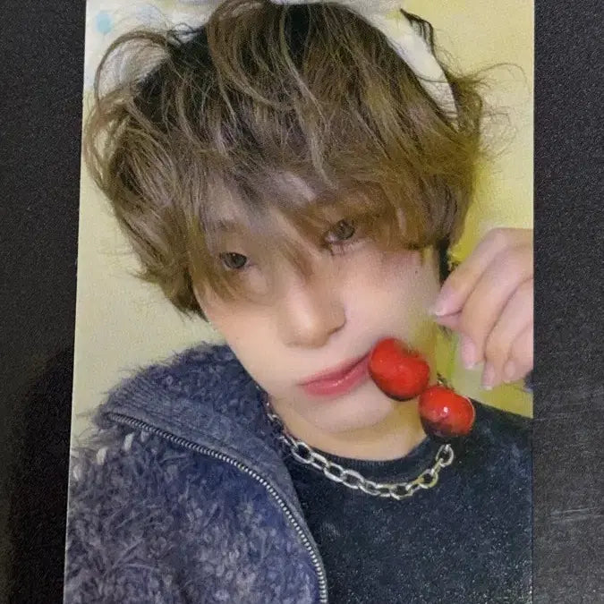 [BUNJANG] XLOV Haru Cherry POB Photocard / 엑스러브 (XLOV) 하루 체리  미공포 포카