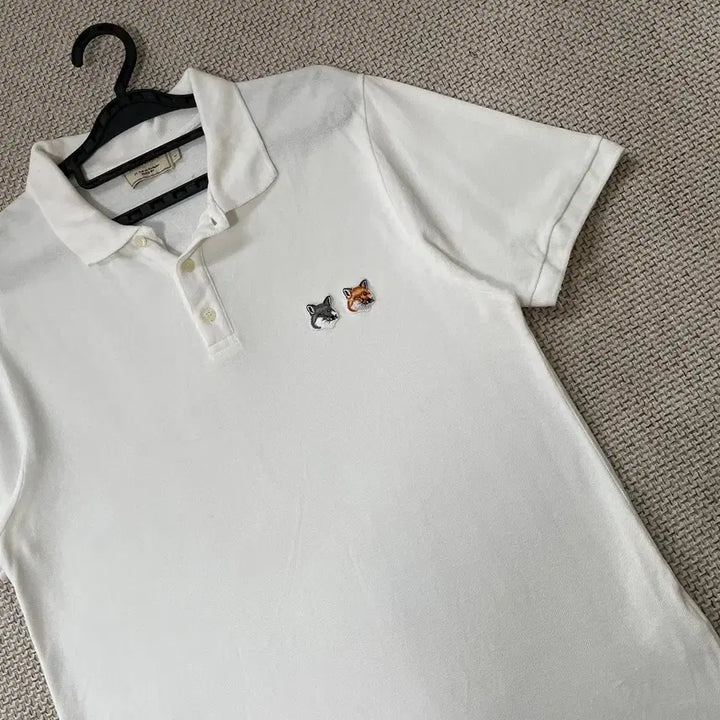 [BUNJANG] Maison Kitsune White Short Sleeve Polo Shirt / L 메종키츠네 화이트 반팔 카라티 N.8185