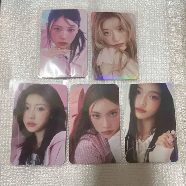 [BUNJANG] ILLIT Photocard 5-Piece Set / ILLIT 아일릿 포카 5장 세트