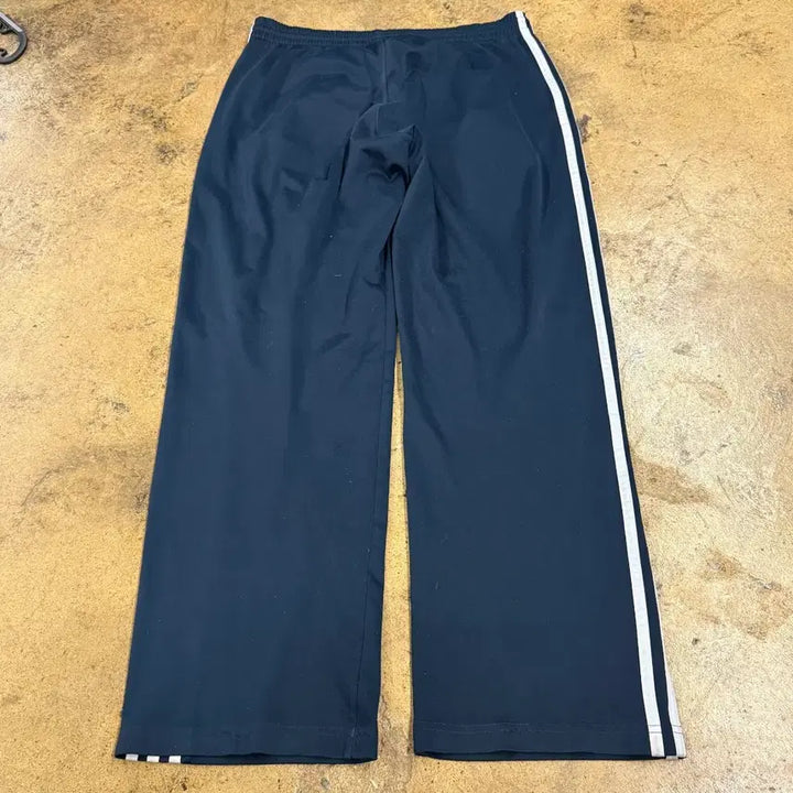 [BUNJANG] Adidas Three Stripes Training Pants Navy / [정품/95] 아디다스 삼선 트레이닝 바지 네이비
