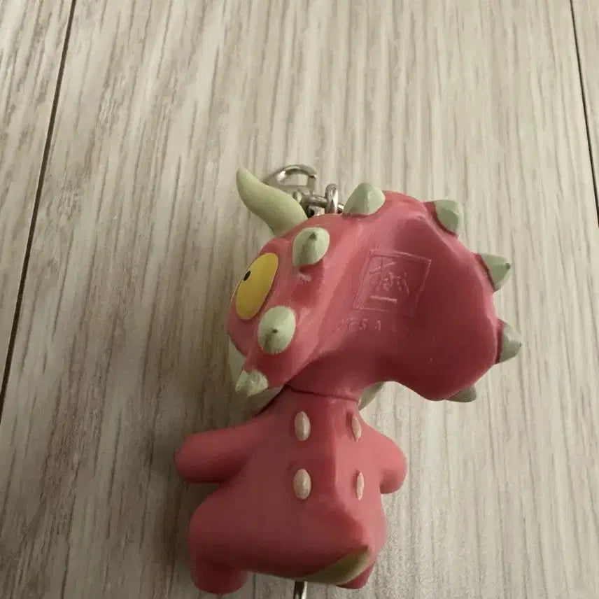 [BUNJANG] Crayon Shin-chan Menggu Triceratops Keyring / 짱구 맹구 공룡 트리케라톱스 줄줄이키링