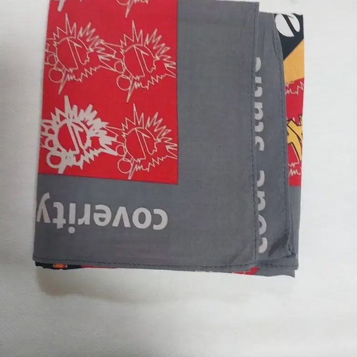 [BUNJANG] Code Static Red Pattern Scarf Handkerchief / 코드스테틱 레드 패턴 스카프 손수건
