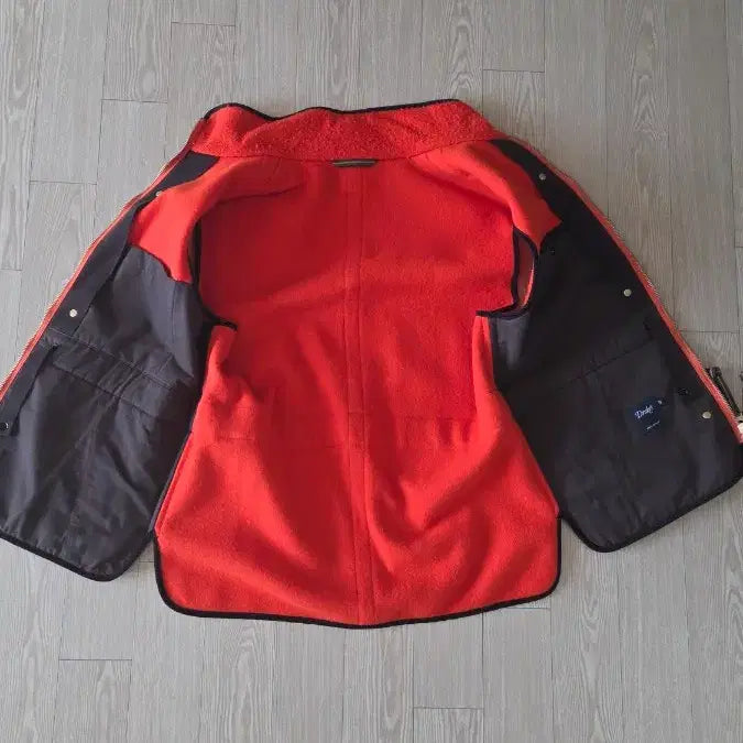 [SOLD OUT] 드레익스 카센티노울 베스트 42