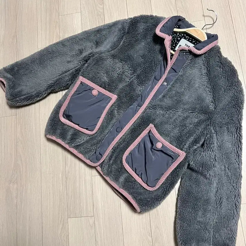[BUNJANG] Hanseom Form The Store Wool Embroidered Sequin Sherpa Jacket / 21년 한섬 폼더스토어 울 자수 스팽글 양털점퍼 뽀글이자켓후리스큐빅그레이