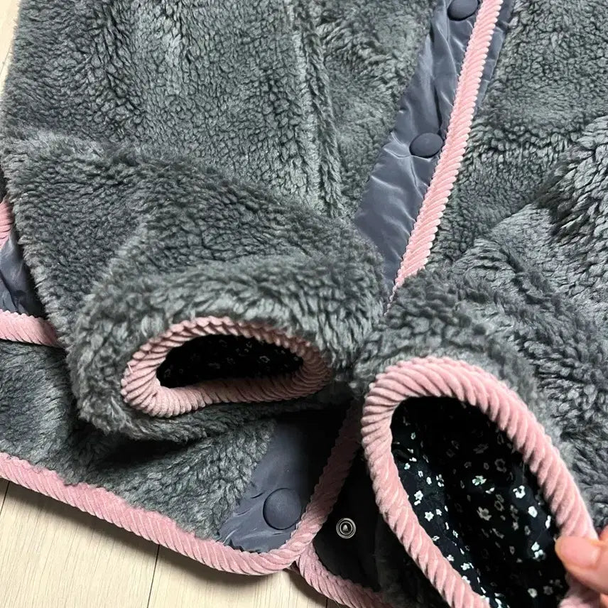 [BUNJANG] Hanseom Form The Store Wool Embroidered Sequin Sherpa Jacket / 21년 한섬 폼더스토어 울 자수 스팽글 양털점퍼 뽀글이자켓후리스큐빅그레이