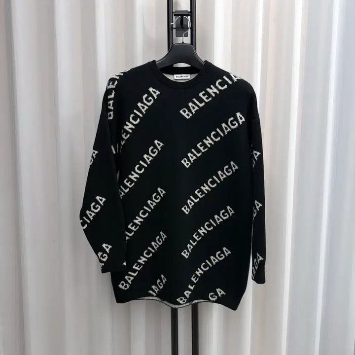 [BUNJANG] Balenciaga Multi Logo Knit Sweater / [백화점판/ S] 발렌시아가 멀티로고 니트 블랙