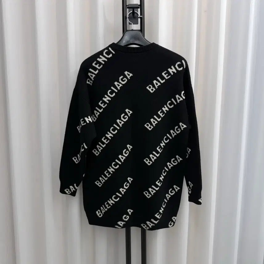 [BUNJANG] Balenciaga Multi Logo Knit Sweater / [백화점판/ S] 발렌시아가 멀티로고 니트 블랙