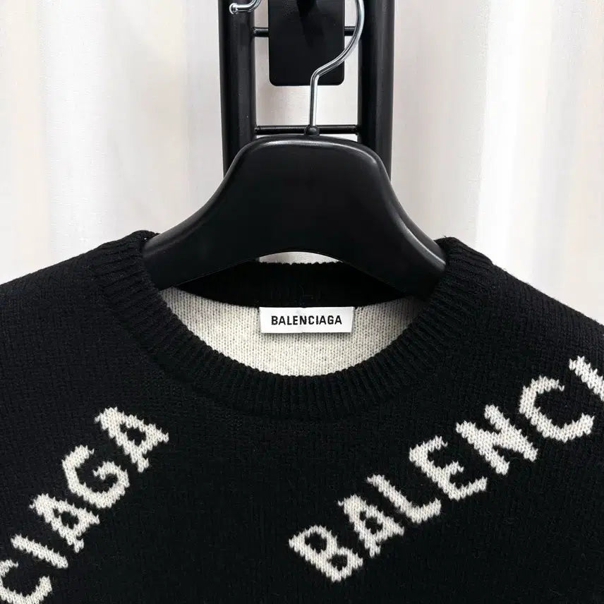 [BUNJANG] Balenciaga Multi Logo Knit Sweater / [백화점판/ S] 발렌시아가 멀티로고 니트 블랙