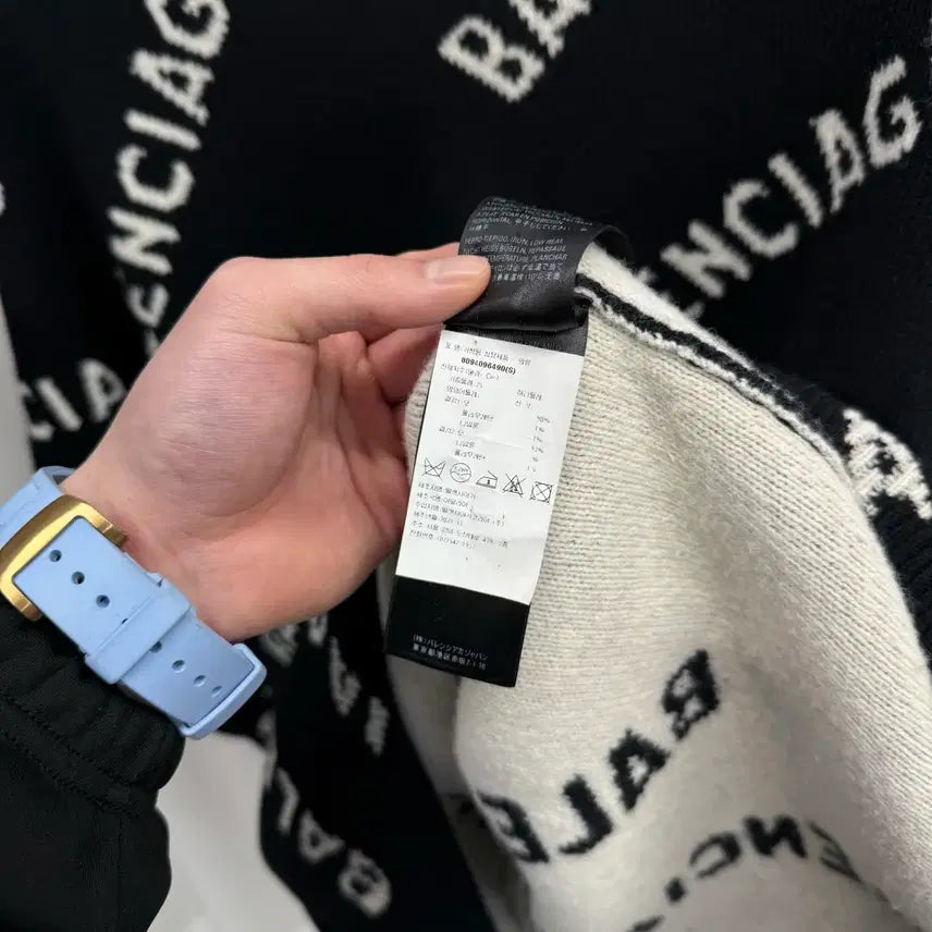 [BUNJANG] Balenciaga Multi Logo Knit Sweater / [백화점판/ S] 발렌시아가 멀티로고 니트 블랙