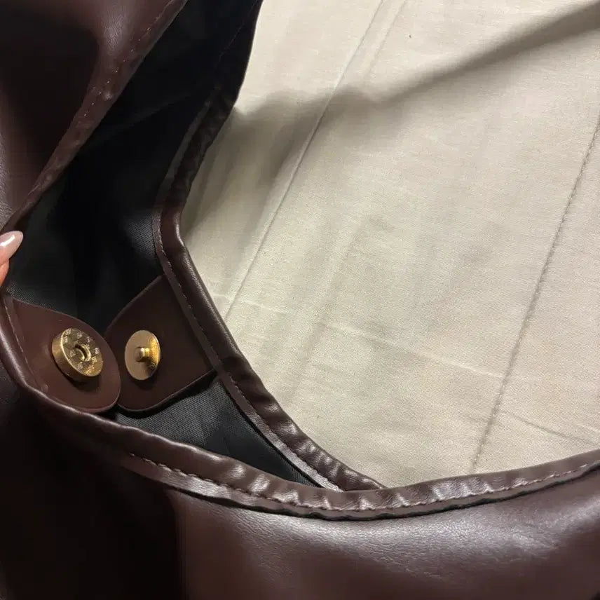 [BUNJANG] Brown Leather Hobo Bag Shoulder Bag / 새상품) 브라운 레더 호보백 숄더백