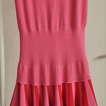 [BUNJANG] LUCKY CHOUETTE Pink Pleated Tiered Dress / 럭키슈에뜨 핑크원피스 FREE