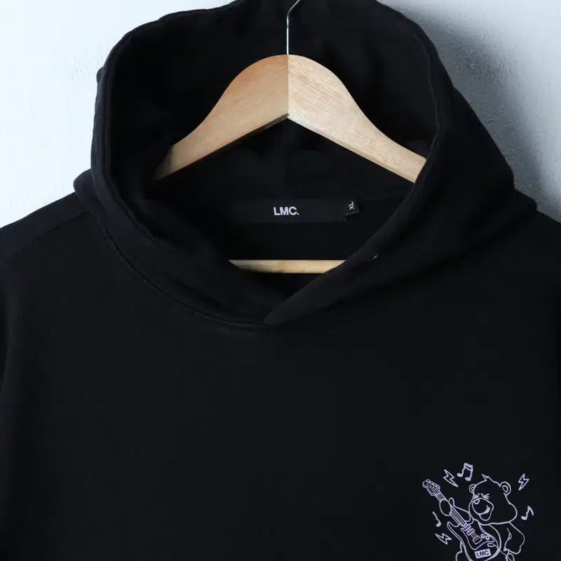 [BUNJANG] LMC Hooded T-shirt Back Print Black / (XL-2XL) 엘엠씨 후드티셔츠 백프린팅 블랙 키치 라벤더-177C4