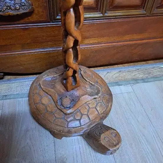 [BUNJANG] Antique Turtle-Shaped Oil Lamp / 등잔대 60   20센치 거북이조선시대모름