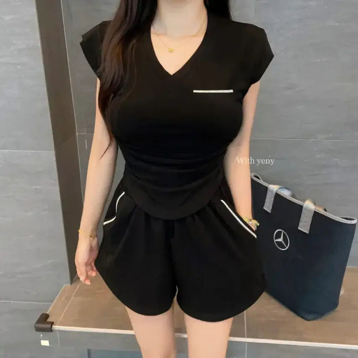 [BUNJANG] Imported Clothing Beaded Shirred Set / 수입의류 비즈 셔링 세트 (화이트/블랙)