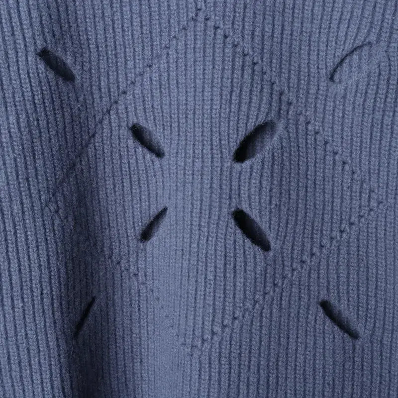 [BUNJANG] W(F) MoonSun Blue Punching Knit Heavy Wool Sweater / W(F) 문선 니트 펀칭 블루 유니크 헤비울-177F0