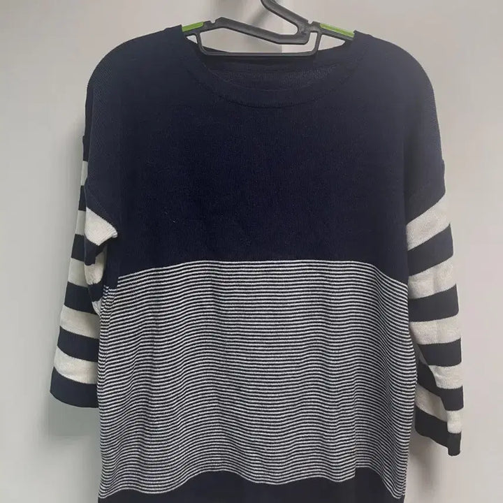 [BUNJANG] Striped Knit Pullover / 스트라이프 니트 풀오버