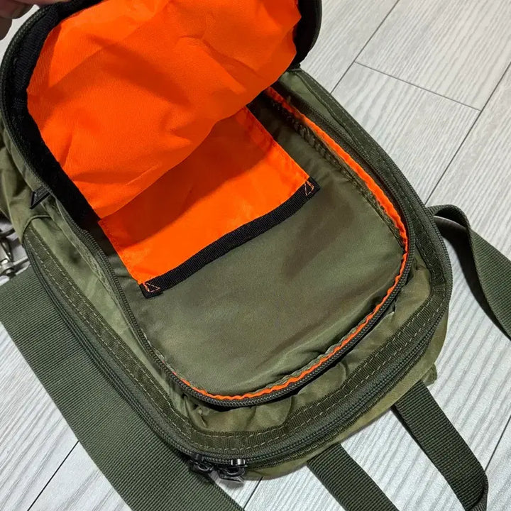 [BUNJANG] Alpha Industries Waist Bag Olive Khaki / 빈티지 알파인더스트리 웨이스트백 가방 레어템
