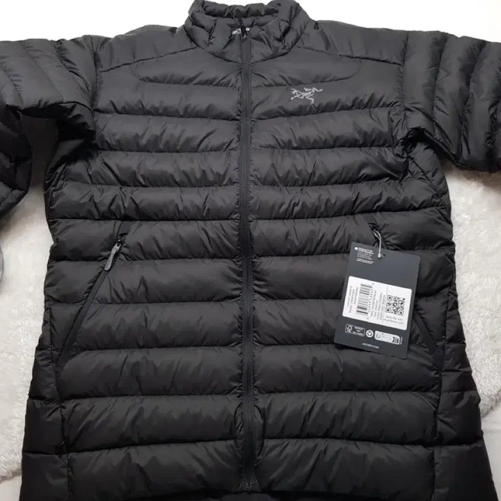 [SOLD OUT] 아크테릭스 세륨 자켓 블랙