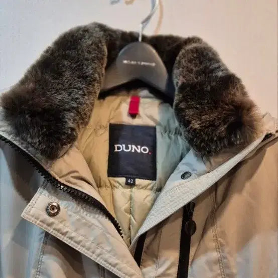 [BUNJANG] Duno Ivory Hooded Down Padded Coat / 듀노 여성 패딩 코트 아이보리