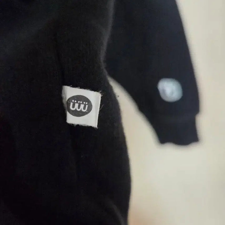 [BUNJANG] East Kunst Smile Print Black Sweatshirt / 이스트쿤스트 프린팅 맨투맨 블랙
