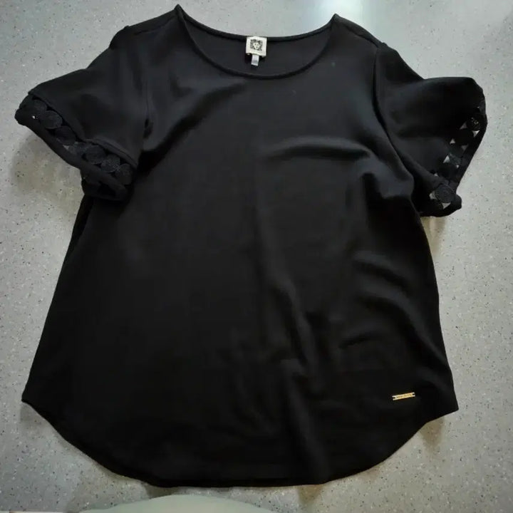 [BUNJANG] Anne Klein Black T-shirt XL / 백화점 앤클라인 블랙 티셔츠 XL