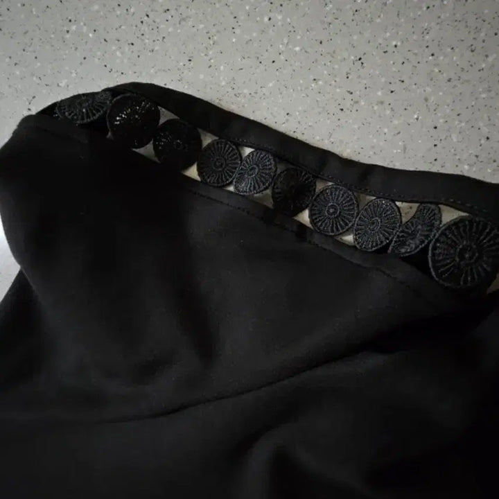 [BUNJANG] Anne Klein Black T-shirt XL / 백화점 앤클라인 블랙 티셔츠 XL