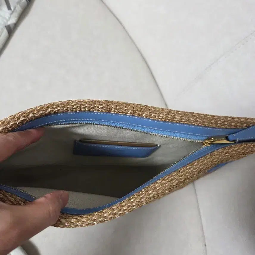 [BUNJANG] Burberry Rattan Pastel Clutch / 버버리 클러치
