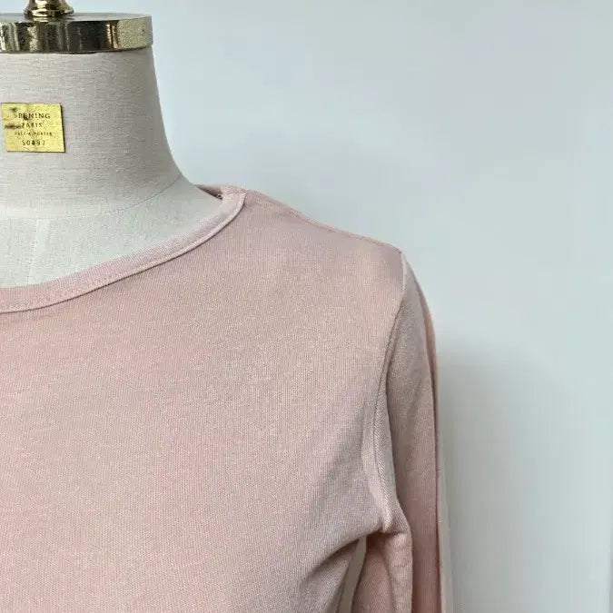 [BUNJANG] Pink Round Long Sleeve T-Shirt / 부드러운 핑크 라운드 긴팔