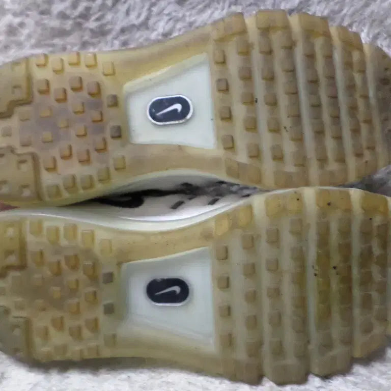 [BUNJANG] Nike Air Max 2016 White Sneakers / 후루룩구제 240 나이키 에어맥스 2016 화이트 운동화 중고 신발
