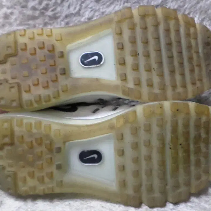 [BUNJANG] Nike Air Max 2016 White Sneakers / 후루룩구제 240 나이키 에어맥스 2016 화이트 운동화 중고 신발