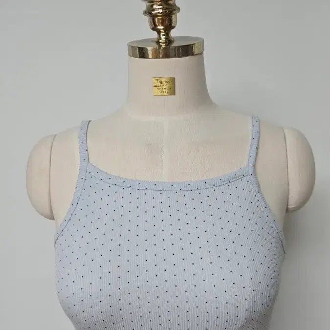 [BUNJANG] High Neck Ribbed Light Sky Blue Tank Top / 땡땡이 하이넥 골지 연하늘 끈나시