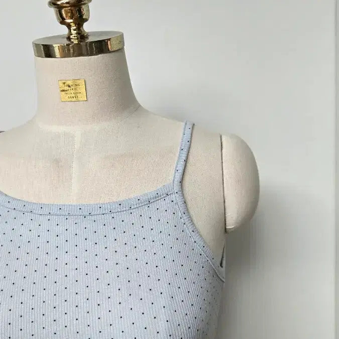 [BUNJANG] High Neck Ribbed Light Sky Blue Tank Top / 땡땡이 하이넥 골지 연하늘 끈나시